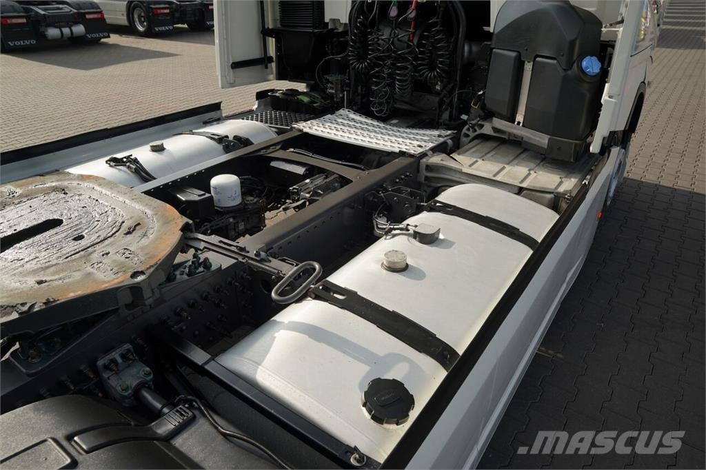 Volvo FH 460 / LOWDECK / I-PARK COOL / MEGA / I-SAVE / I Nyergesvontatók