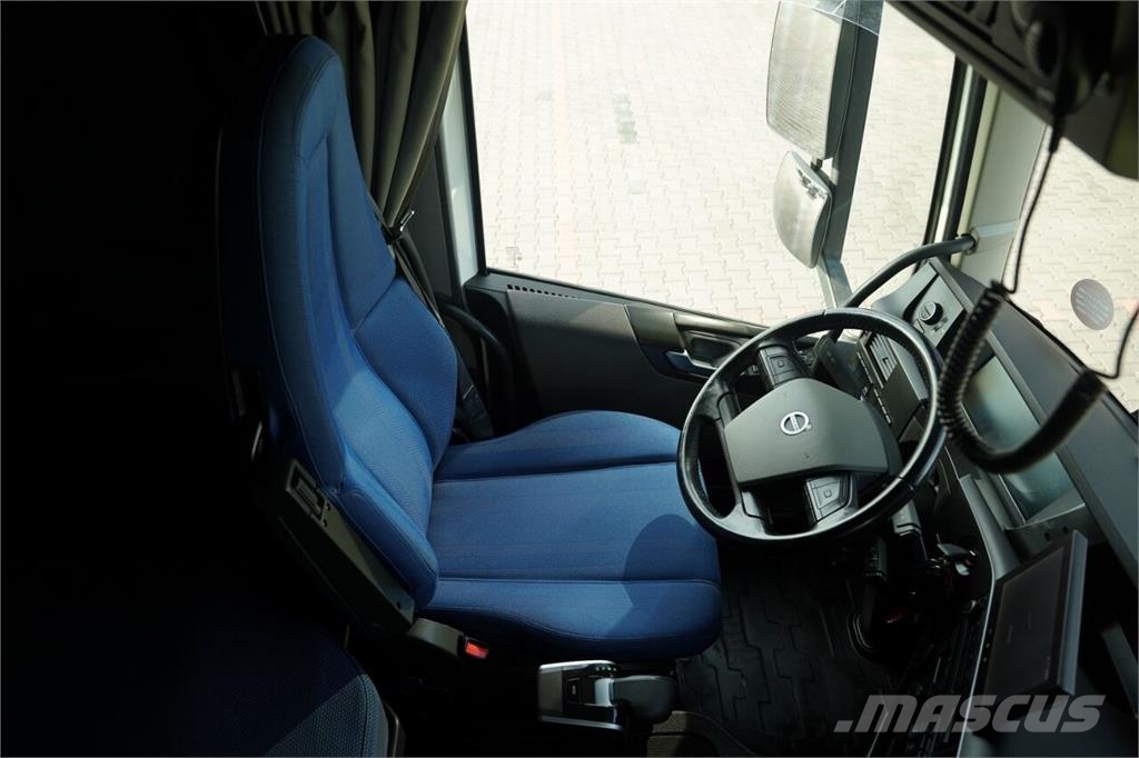 Volvo FH 460 / LOWDECK / I-PARK COOL / MEGA / I-SAVE / I Nyergesvontatók
