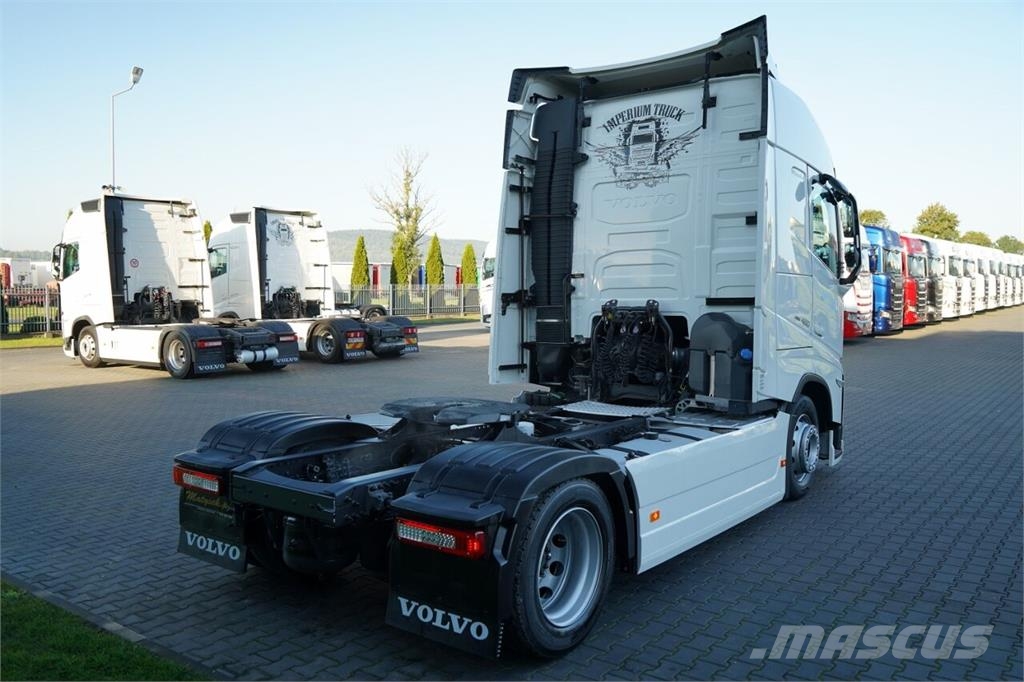Volvo FH 460 / LOW DECK / MEGA / I-PARK COOL / I-SAVE /  Cabezas tractoras