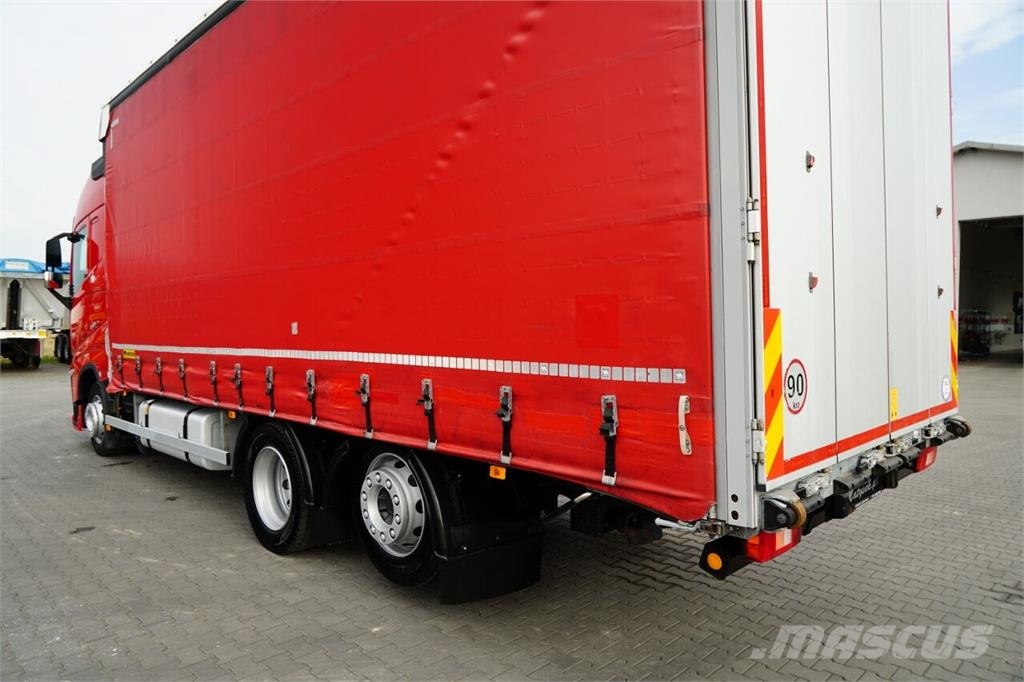 Volvo FH 460 / SOLÓWKA / I-SAVE / I-PARK COOL / OŚ PODN Curtain sider trucks