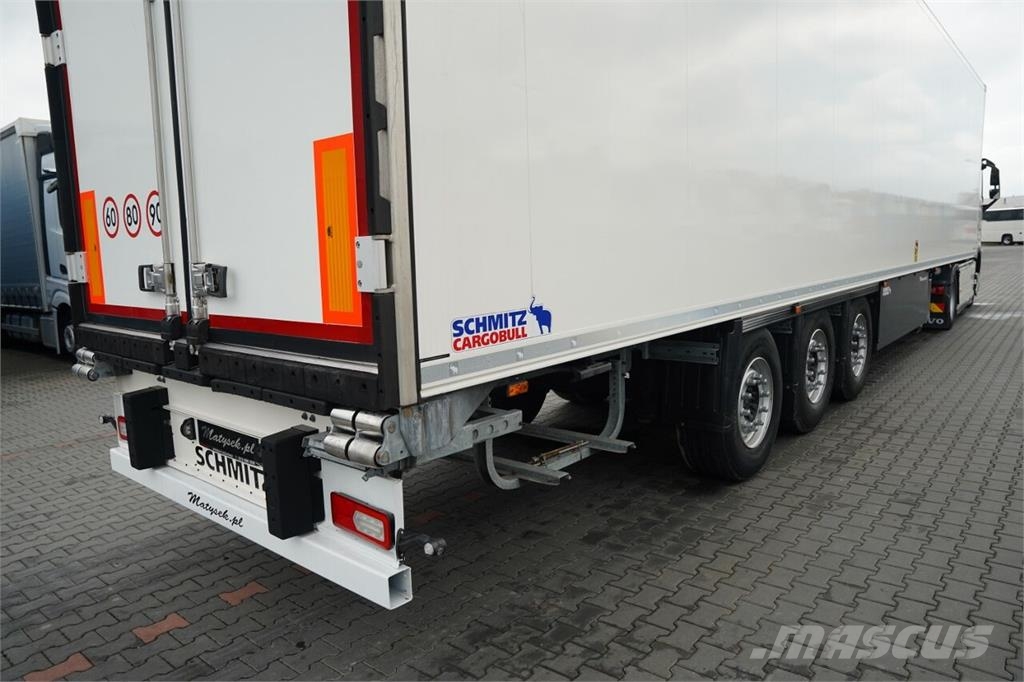 Volvo FH 460 / XXL / + CHŁODNIA SCHMITZ / 2 OSIE PODNOSZ وحدات الجر