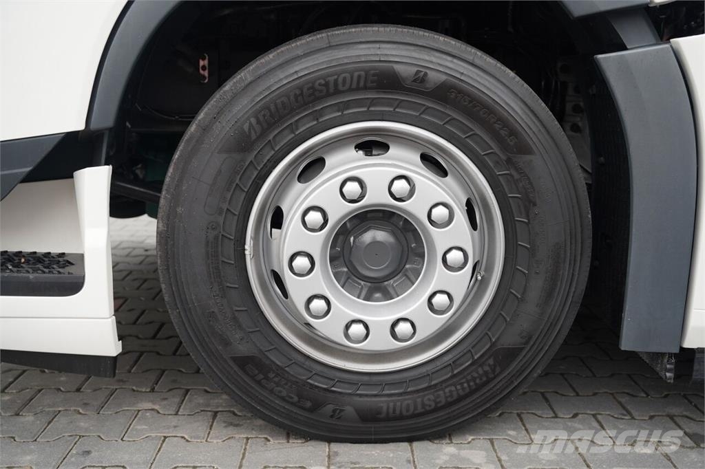 Volvo FH 460 / XXL / + CHŁODNIA SCHMITZ / 2 OSIE PODNOSZ وحدات الجر
