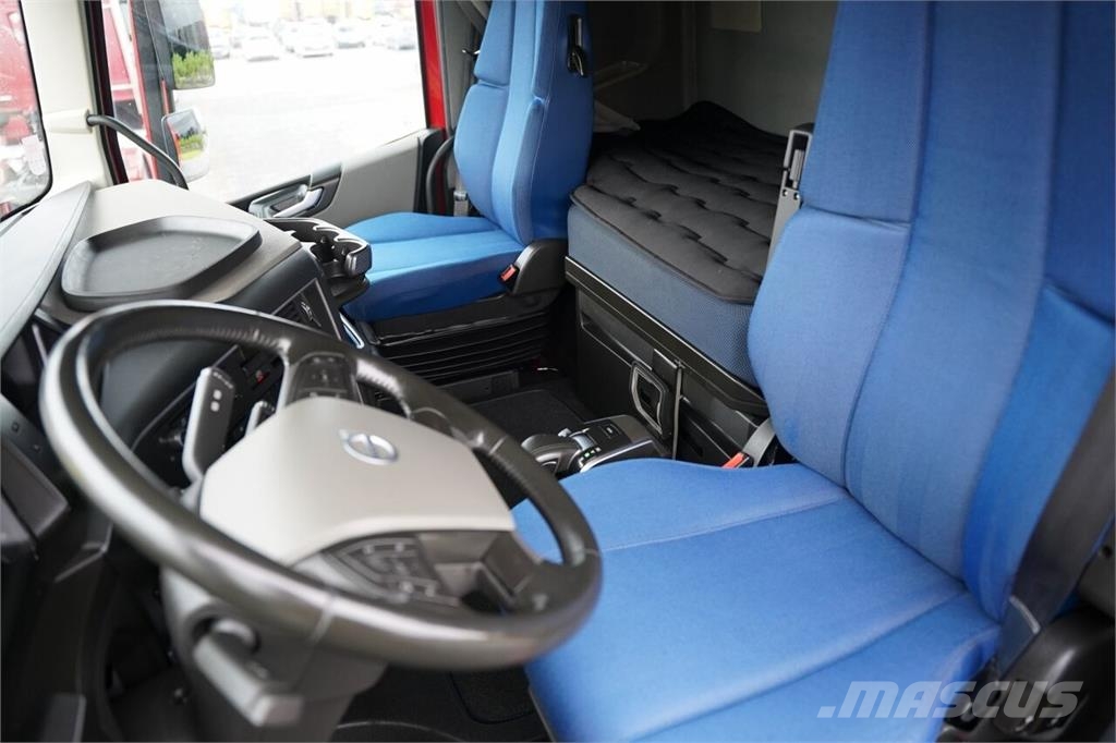 Volvo FH 460 / XXL / LOWDECK / MEGA / I-PARK COOL / I-SH Nyergesvontatók