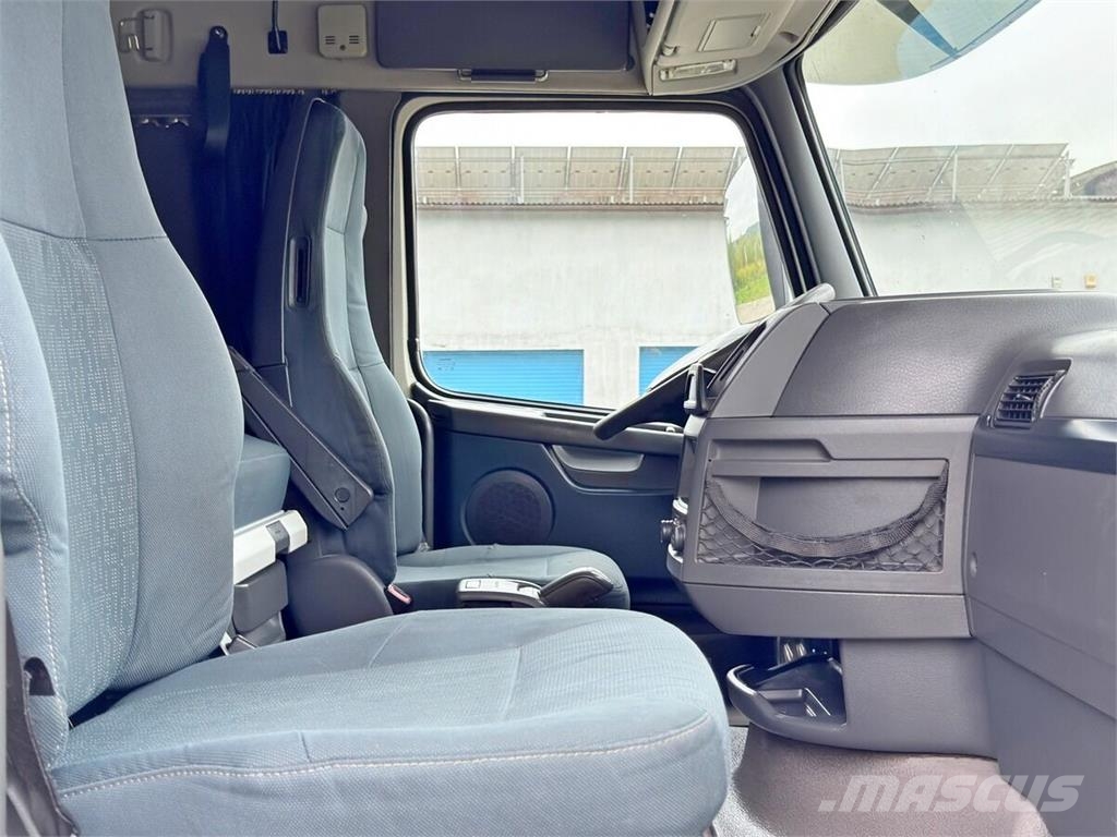 Volvo FH 500 Camiones de cama baja