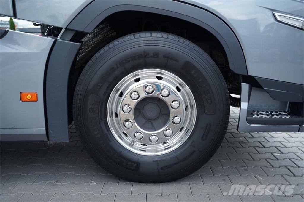Volvo FH 500 Trekkers