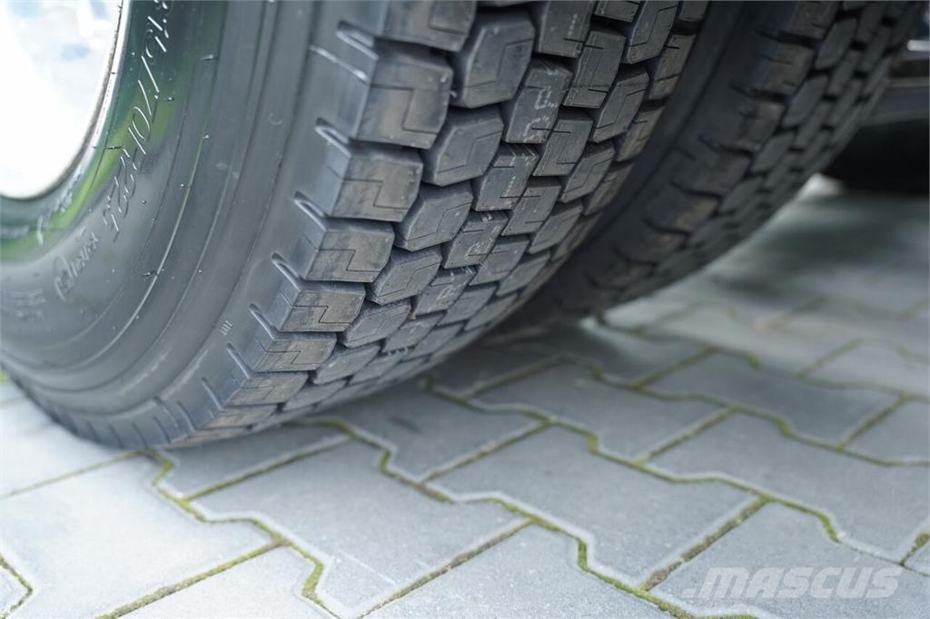 Volvo FH 500 Trekkers