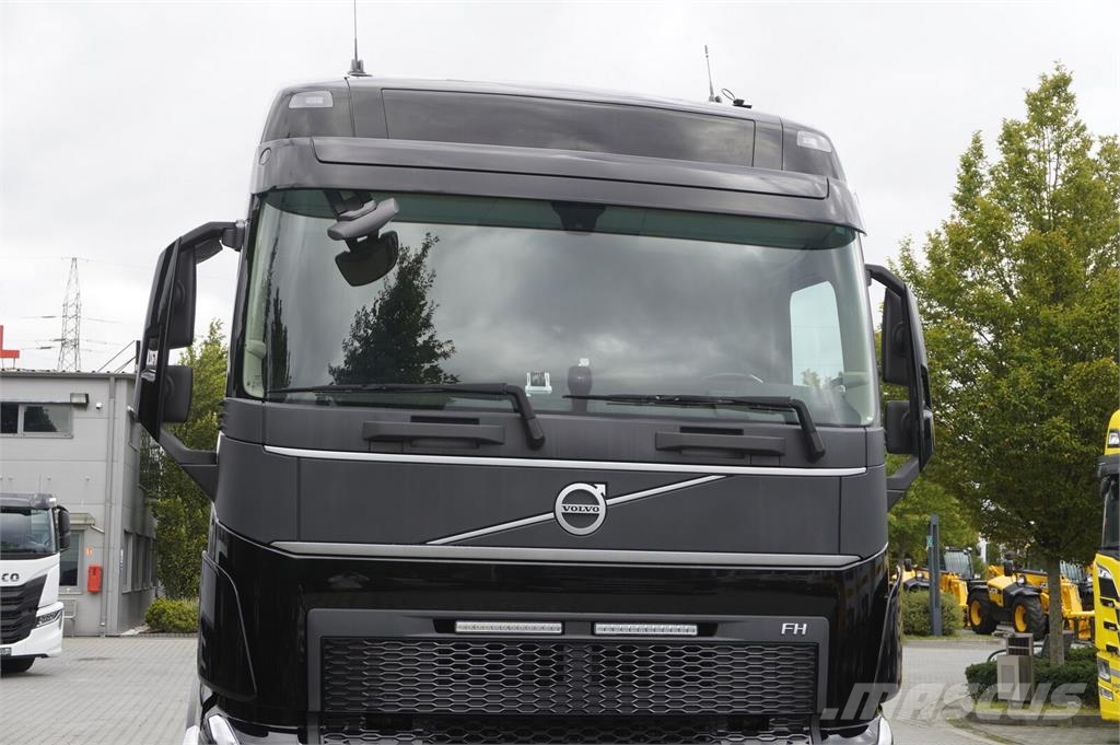 Volvo FH 500 6x2 / 180 tho. km / BDF / steering axle Chassis and suspension
