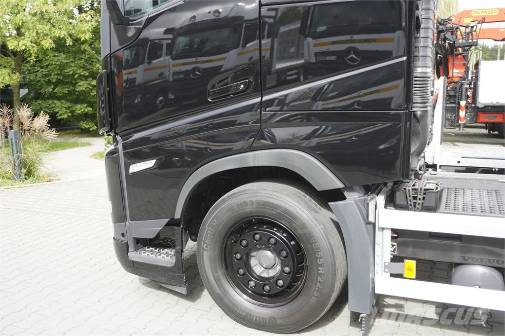 Volvo FH 500 6x2 / 180 tho. km / BDF / steering axle Chassis and suspension