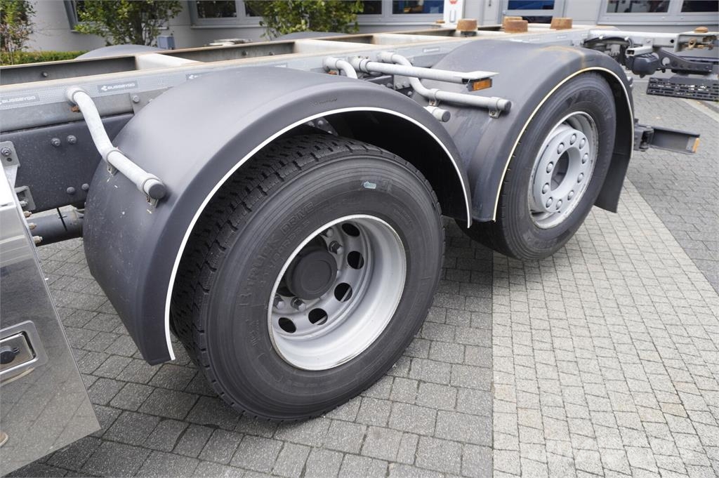 Volvo FH 500 6x2 / 299 tho. km / 2024 / BDF / steering a Chassis and suspension