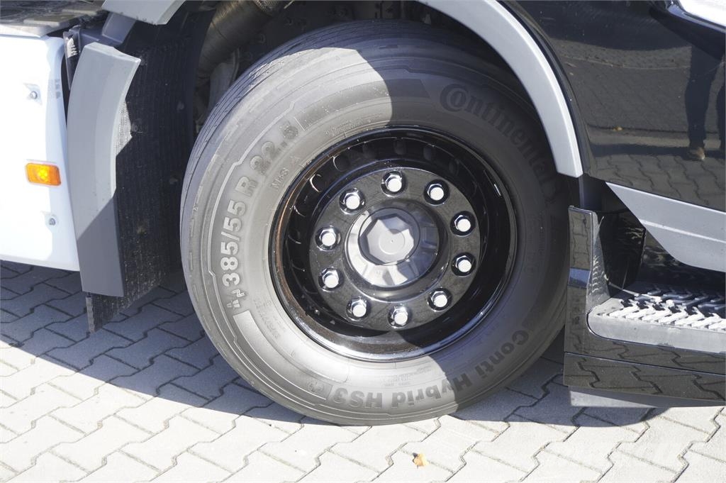 Volvo FH 500 6x2 / KRONE 18 EPAL refrigerator / Thermoki Camion frigorifique