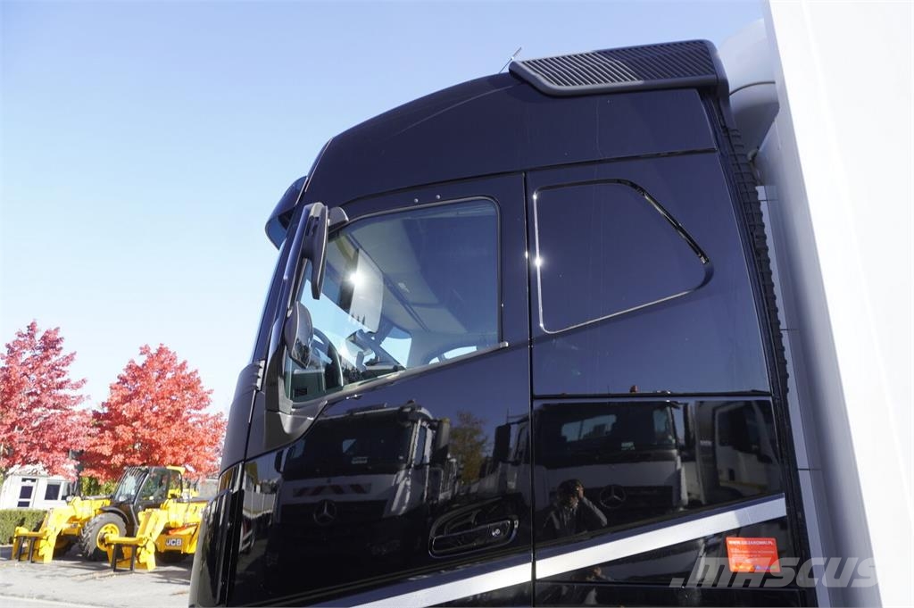 Volvo FH 500 6x2 / KRONE 18 EPAL refrigerator / Thermoki Camion frigorifique