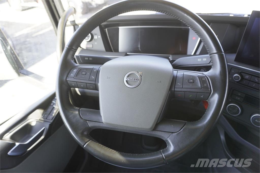 Volvo FH 500 6x2 / KRONE 18 EPAL refrigerator / Thermoki Camion frigorifique