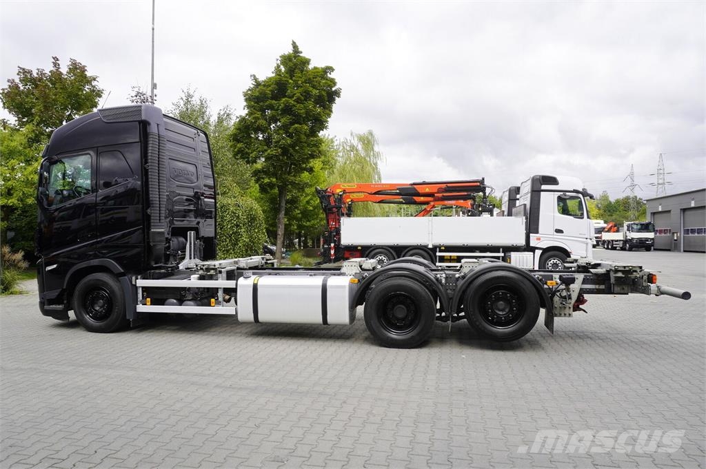 Volvo FH 500 6x2 / 180 tho. km / BDF / steering axle Chassis and suspension
