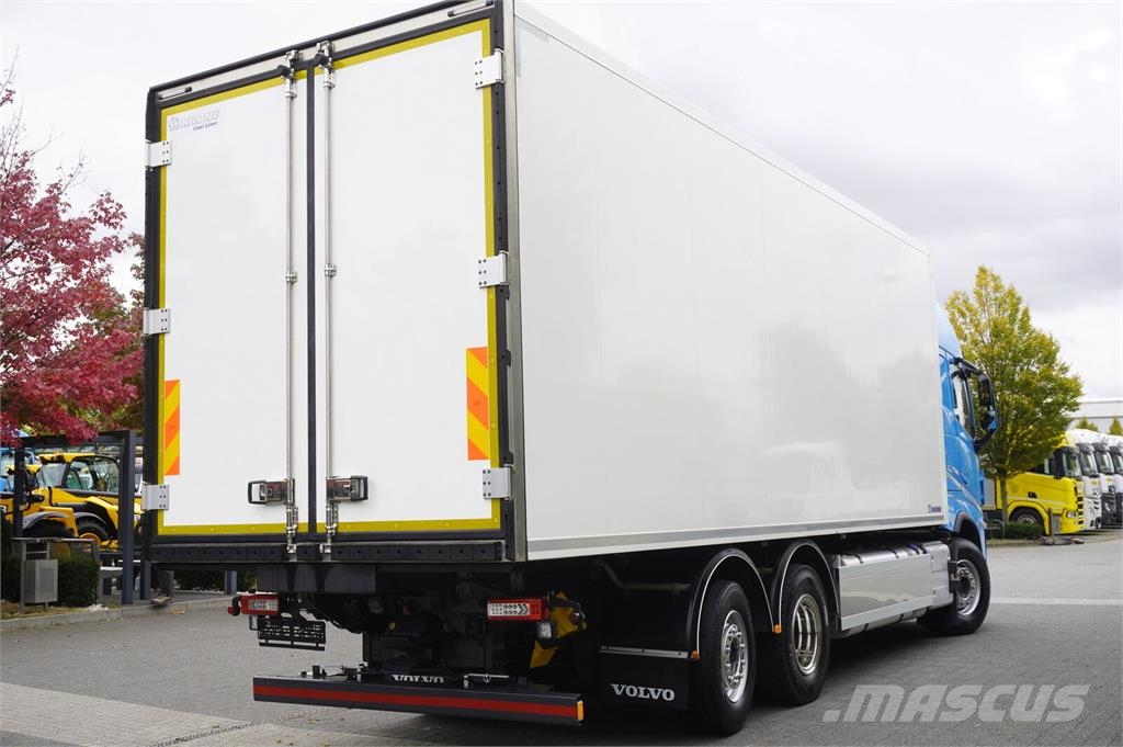 Volvo FH 500 6×2 / 19 EPAL KRONE refrigerator / doppelst Kühlkoffer