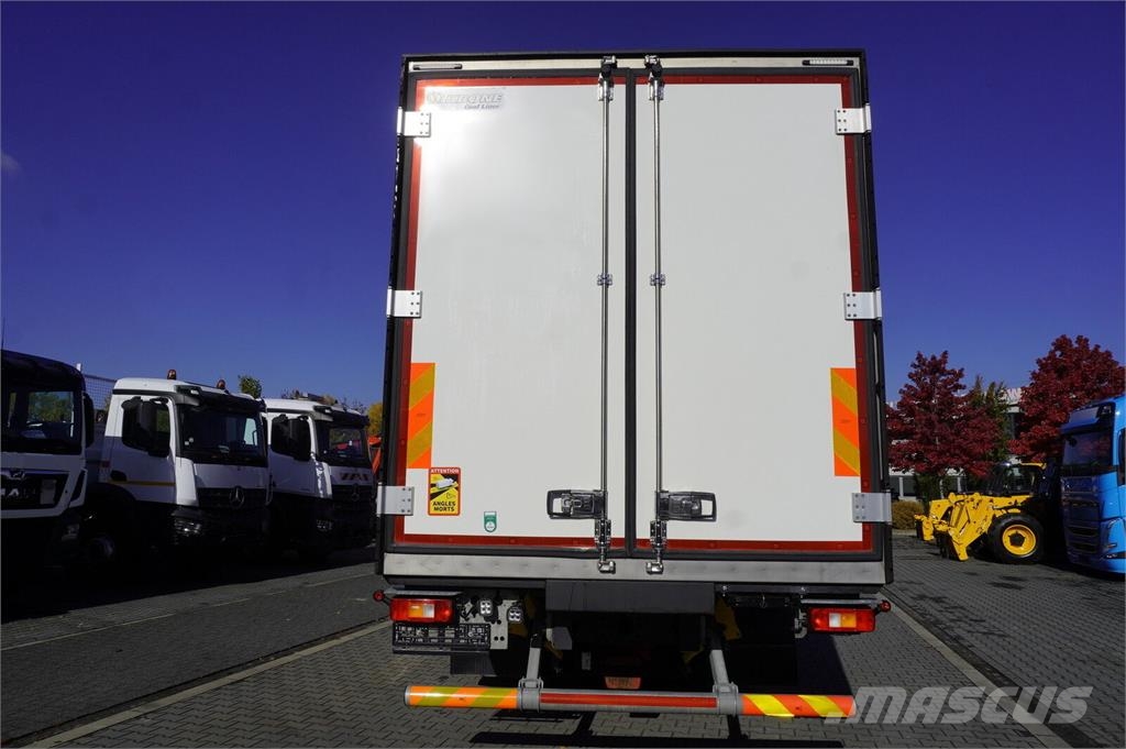 Volvo FH 500 6x2 / KRONE 18 EPAL refrigerator / Thermoki Camion frigorifique