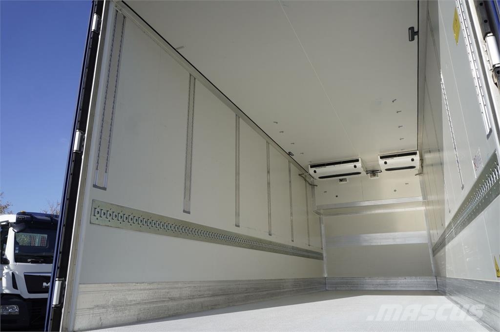 Volvo FH 500 6x2 / KRONE 18 EPAL refrigerator / Thermoki Camion frigorifique