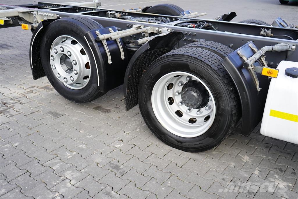 Volvo FH / 500 / ACC / EURO 6 / BDF / MEGA / 7,82 M / I Alváz és felfüggesztés