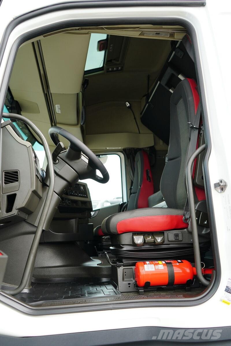 Volvo FH / 500 / ACC / EURO 6 / BDF / MEGA / 7,82 M / I Alváz és felfüggesztés