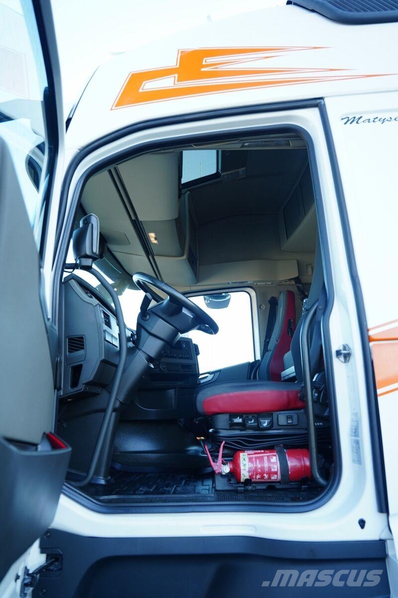 Volvo FH 500 / HYDRAULIKA / I-PARK COOL / I-SHIFT / EURO Trekkers