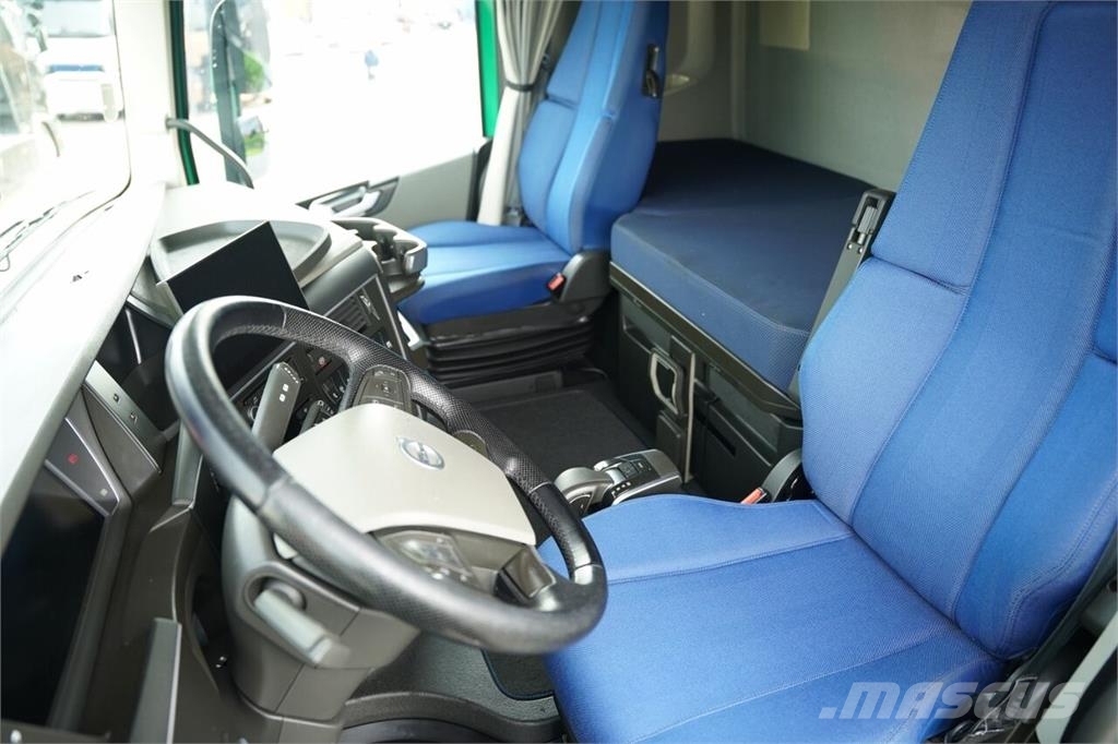 Volvo FH 500 / HYDRAULIKA / RETARDER / I-PARK COOL  / TV Cavalos mecânicos