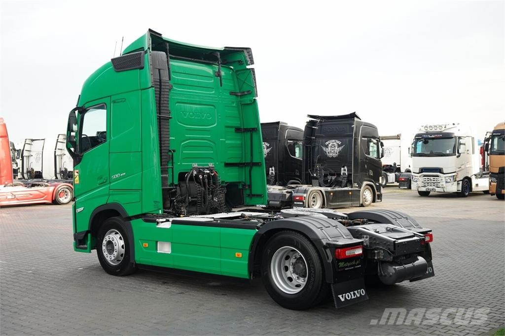Volvo FH 500 / HYDRAULIKA / RETARDER / I-PARK COOL  / TV Cavalos mecânicos
