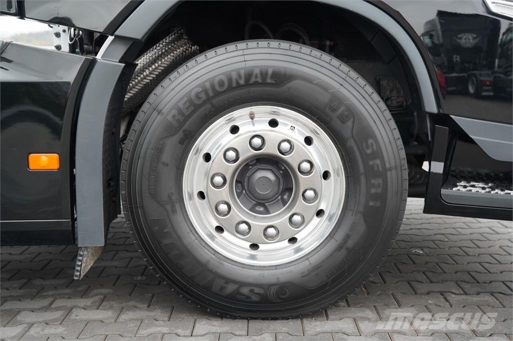 Volvo FH 500 / I-SAVE / I-PARK COOL / I-SHIFT / PRZÓD Vetopöytäautot
