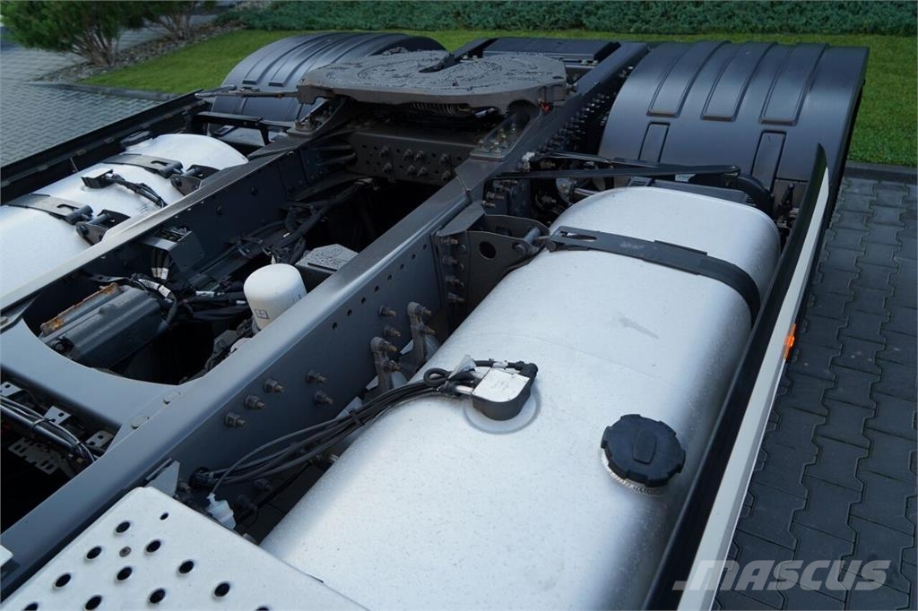 Volvo FH 500 / KLIMATYZACJA POSTOJOWA / I-SHIFT / ALUFEL Tractor Units