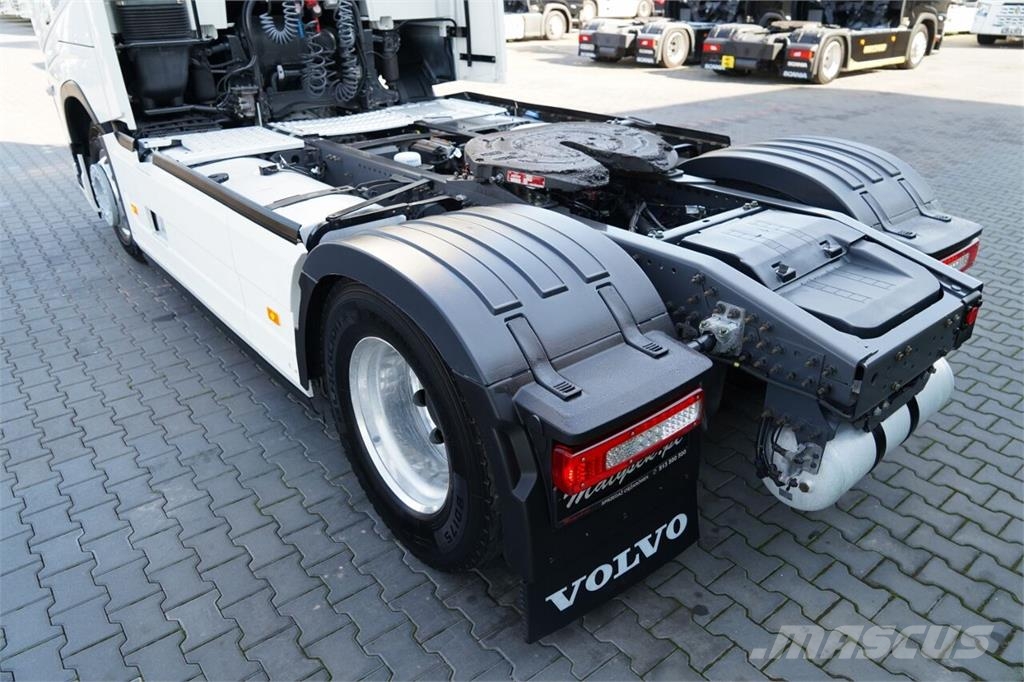 Volvo FH 500 / KLIMATYZACJA POSTOJOWA / I-SHIFT / ALUFEL Tractor Units