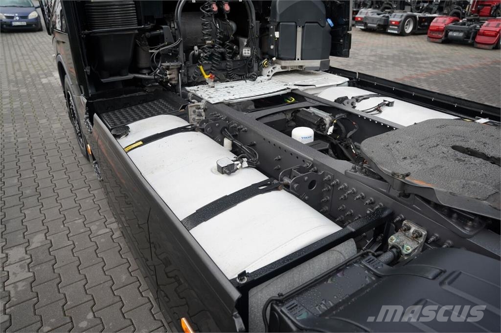 Volvo FH 500 / MEGA / LOWDECK / I- PARK COOL / I- SAVE / Vetopöytäautot