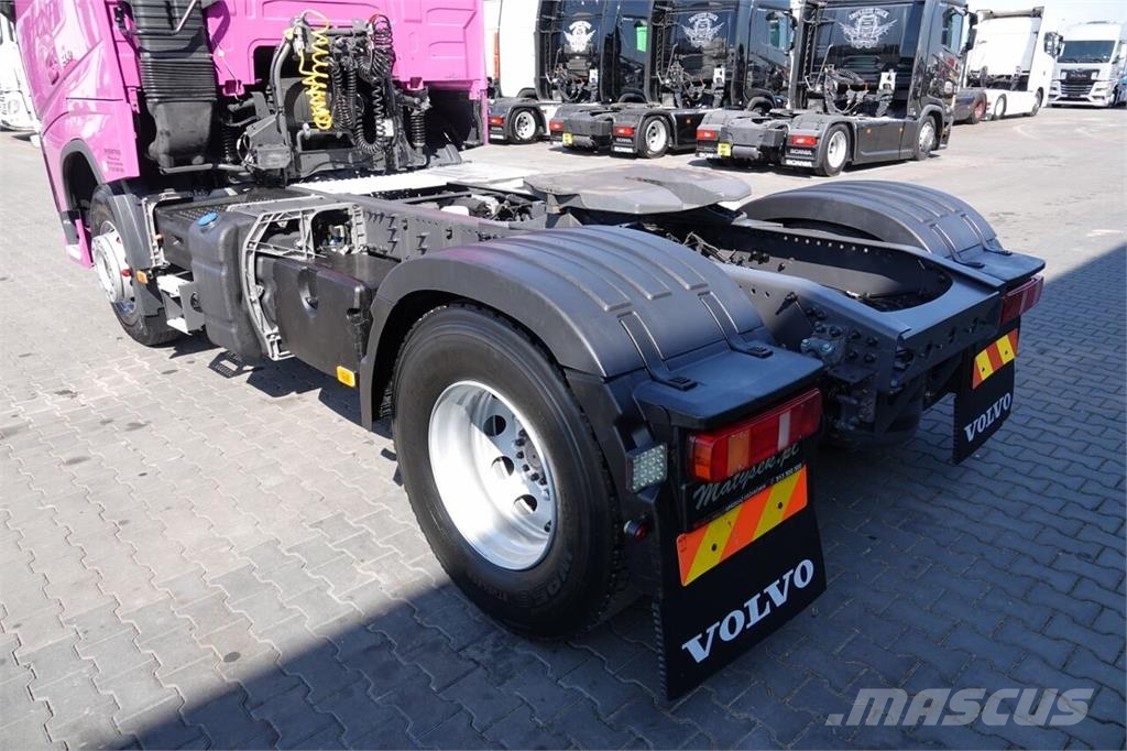 Volvo FH 500 / NISKA KABINA /  I-SHIFT / Trekkers