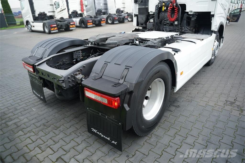 Volvo FH 500 / NISKA KABINA / I-SHIFT / ALUFELGI Trekkers