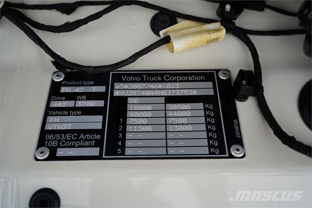 Volvo FH / 500 / XL / EURO 6 / ACC / PEŁNY ADR / I - COO Vetopöytäautot