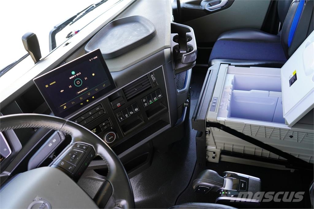 Volvo FH / 500 / XL / EURO 6 / ACC / PEŁNY ADR / I - COO Vetopöytäautot