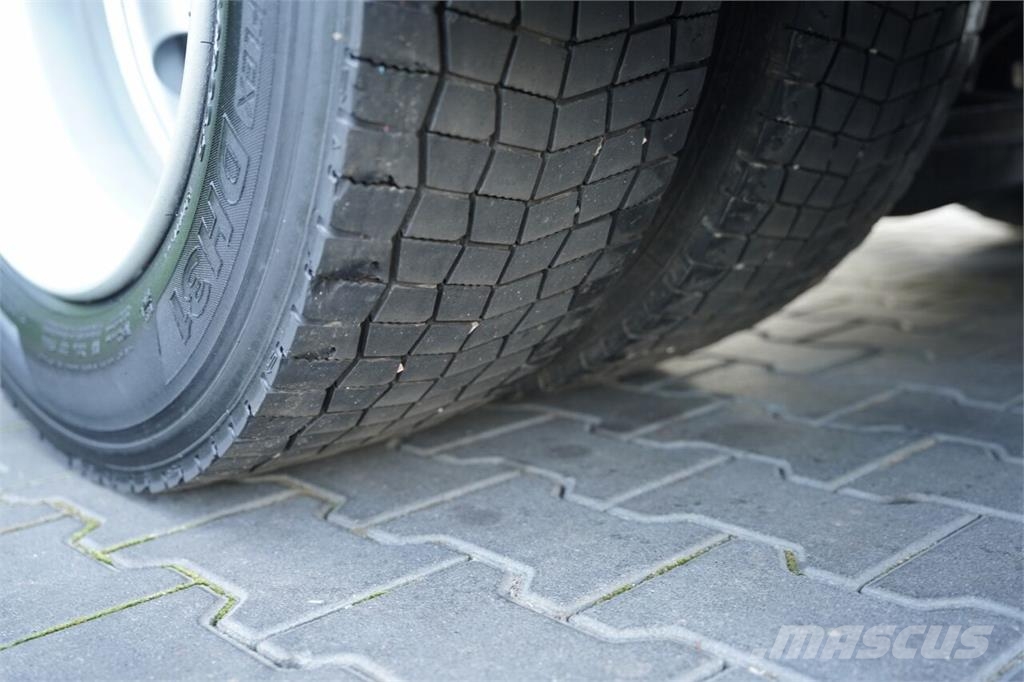 Volvo FH 500 / XXL / LOWDECK / MEGA / I-PARK COOL / Z NI وحدات الجر