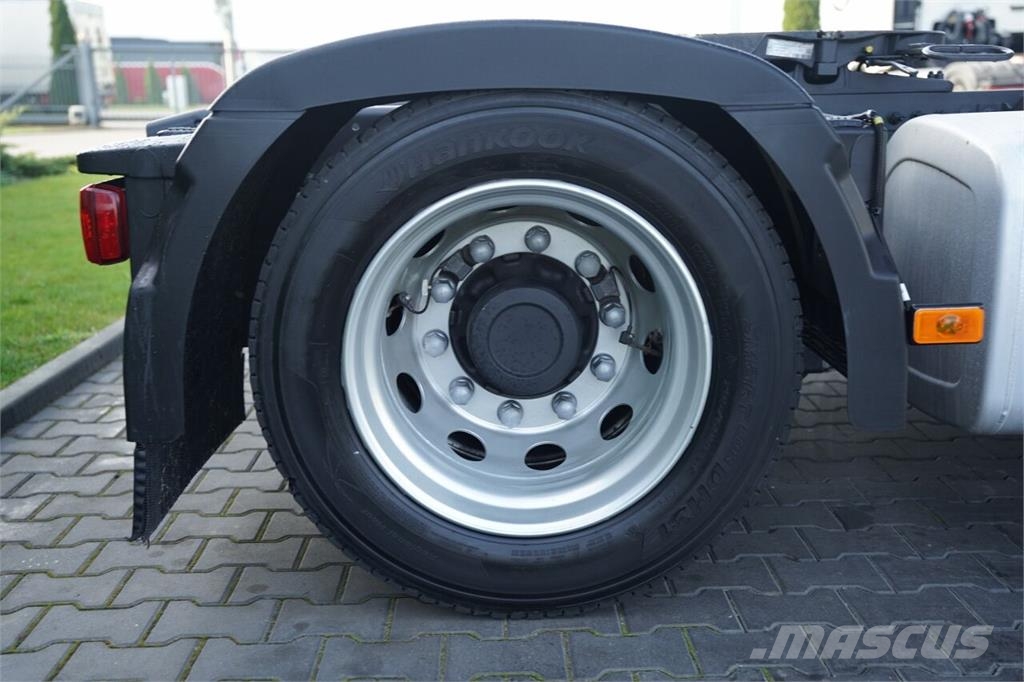 Volvo FH 500 / XXL / LOWDECK / MEGA / I-PARK COOL / Z NI وحدات الجر