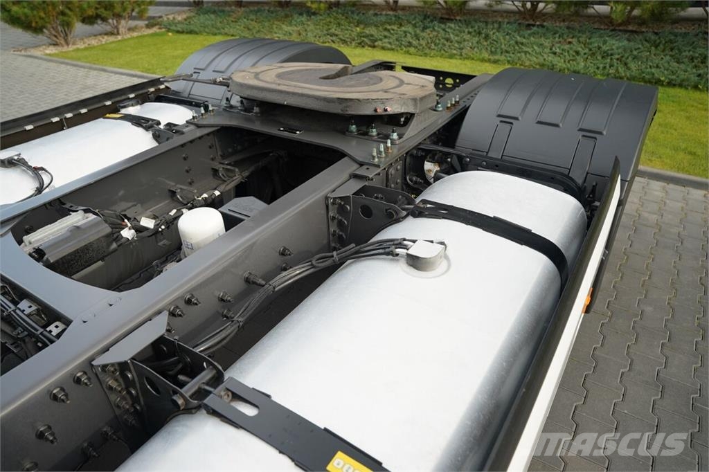 Volvo FH 500 / XXL / I-PARK COOL / TV /  EURO 6 Autotractoare