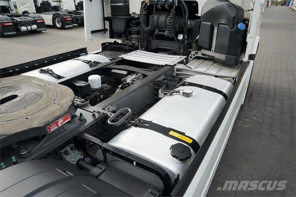 Volvo FH 500 / XXL / I-PARK COOL / TV /  EURO 6 Autotractoare