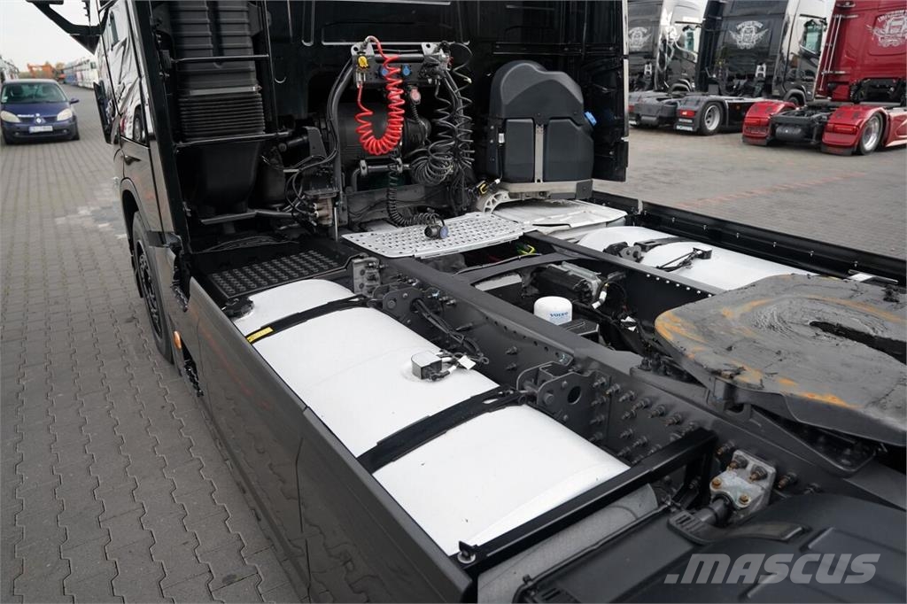 Volvo FH 500 / XXL / I-SAVE / LOWDECK / MEGA / I-PARK CO Tractor Units