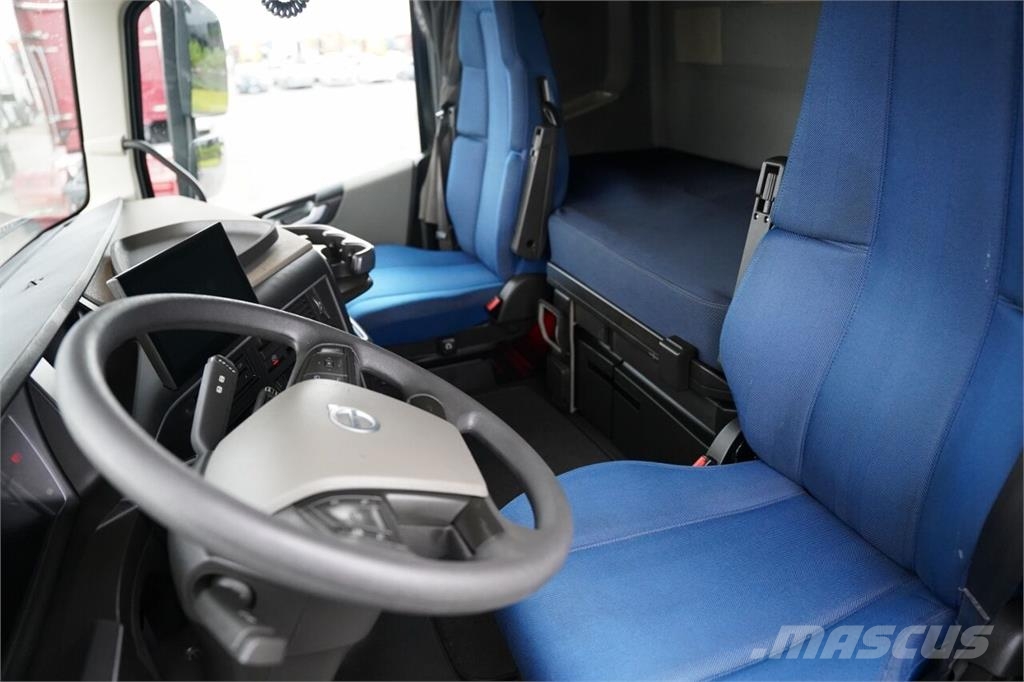 Volvo FH 500 / XXL / I-SAVE / LOWDECK / MEGA / I-PARK CO Tractor Units
