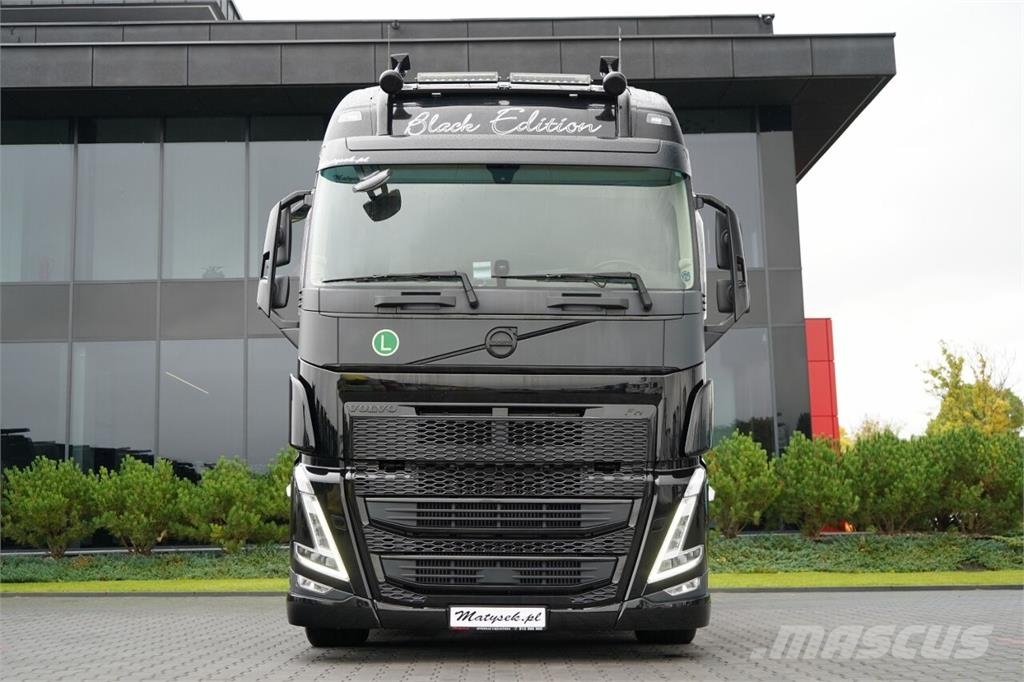 Volvo FH 500 / XXL / RETARDER / LOWDECK / MEGA / BOGATE Tegljači