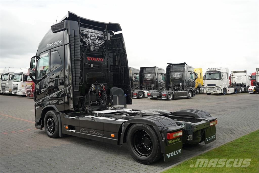 Volvo FH 500 / XXL / RETARDER / LOWDECK / MEGA / BOGATE Vetopöytäautot