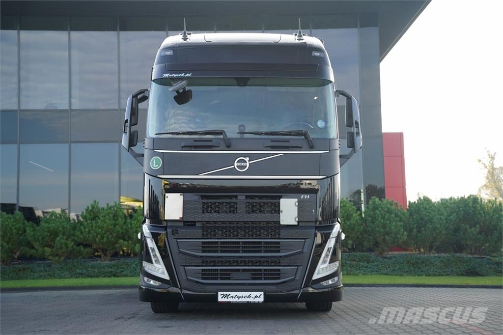 Volvo FH 500 / XXL / LOWDECK / MEGA / I-PARK COOL / Z NI وحدات الجر