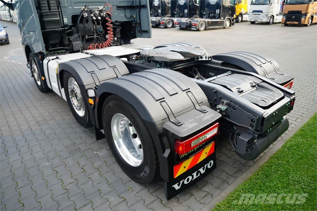 Volvo FH 540 / 6x2 / RETARDER  / I -PARK COOL / PUSHER / وحدات الجر