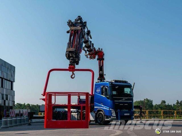 Volvo FH500 8x4 FASSI F1150 .2.28 Fly Jib Crane Baske Kamioni sa otvorenim sandukom