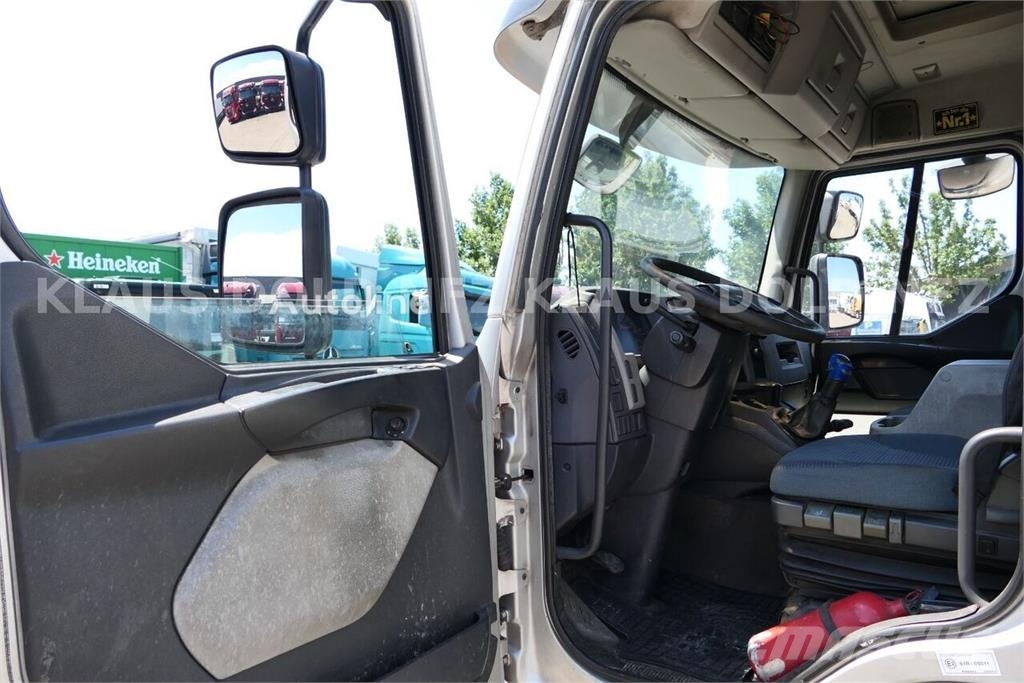 Volvo FL 240 Box Truck / Tail Lift Camion Fourgon