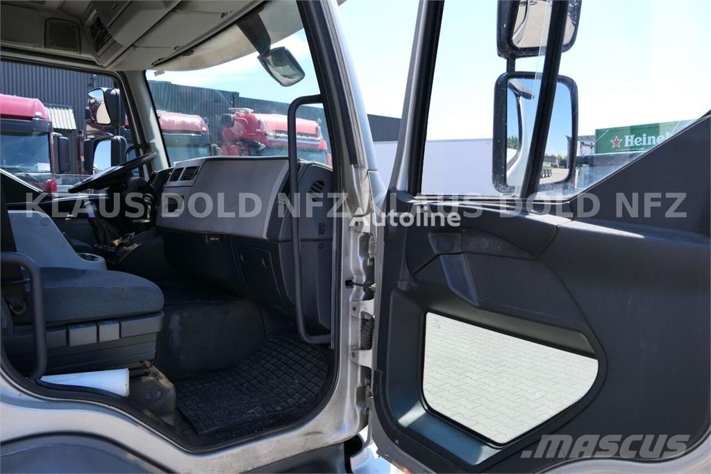 Volvo FL 240 Box Truck / Tail Lift Camion Fourgon
