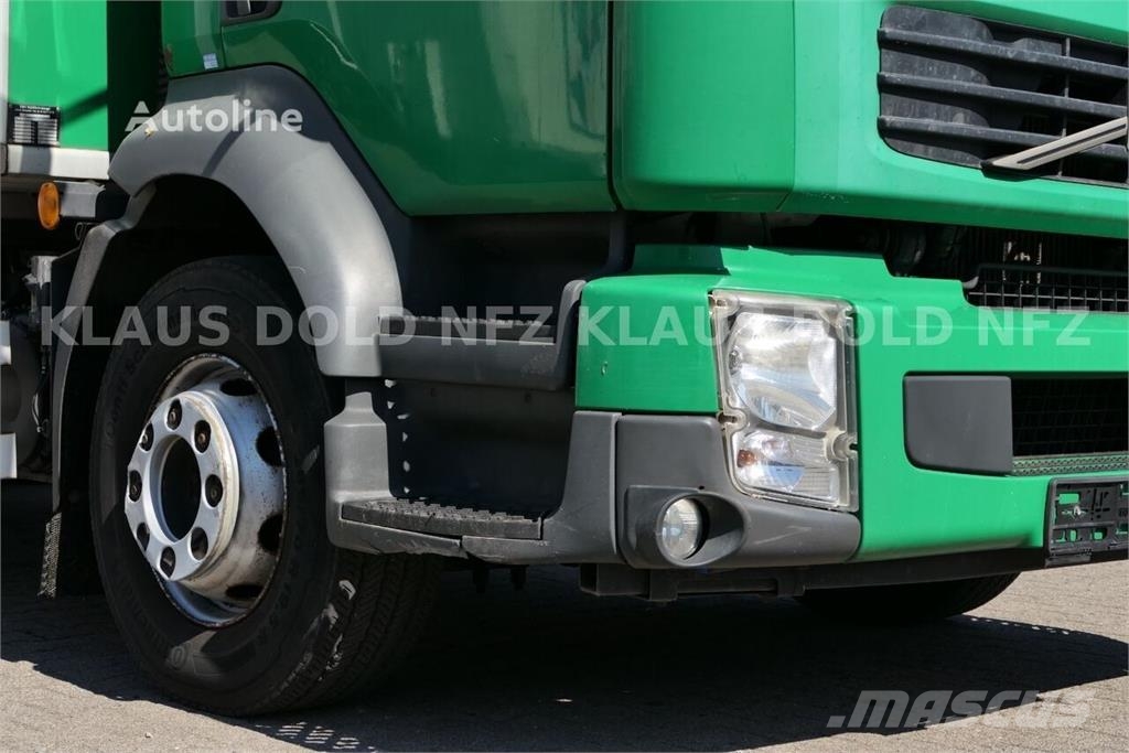 Volvo FL 240 Refrigerated Box Truck / Carrier / Rear Vie Isotermos y frigoríficos