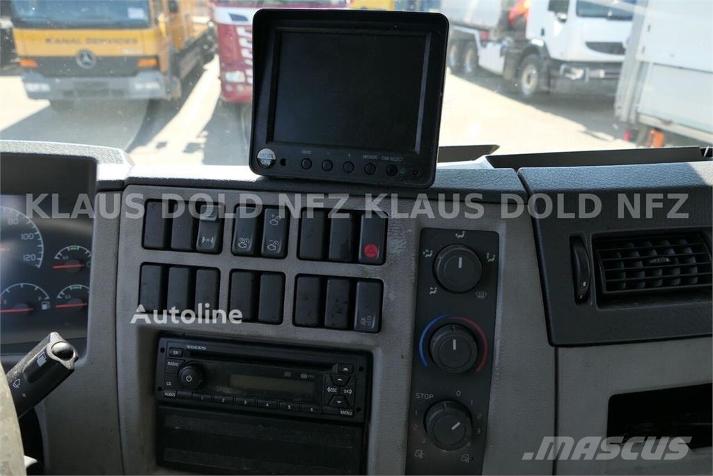 Volvo FL 240 Refrigerated Box Truck / Carrier / Rear Vie Isotermos y frigoríficos
