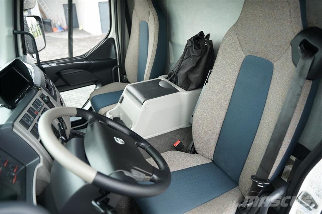 Volvo FL 250 / 4x2 / KONTENER - 7,8 M / WINDA BAR - 1 50 Umpikorikuorma-autot