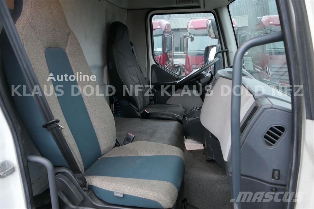 Volvo FL 250 Box Truck / Roller Shutter Door / Tail Lift Camion Fourgon